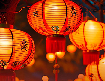 年味不能停，，，，，，元宵放龘招